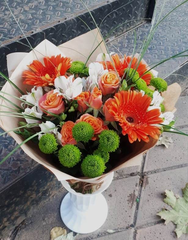 Букет цветов из: Герберы, Хризантемы, Альстромерии и Розы в Попово-Лежачах