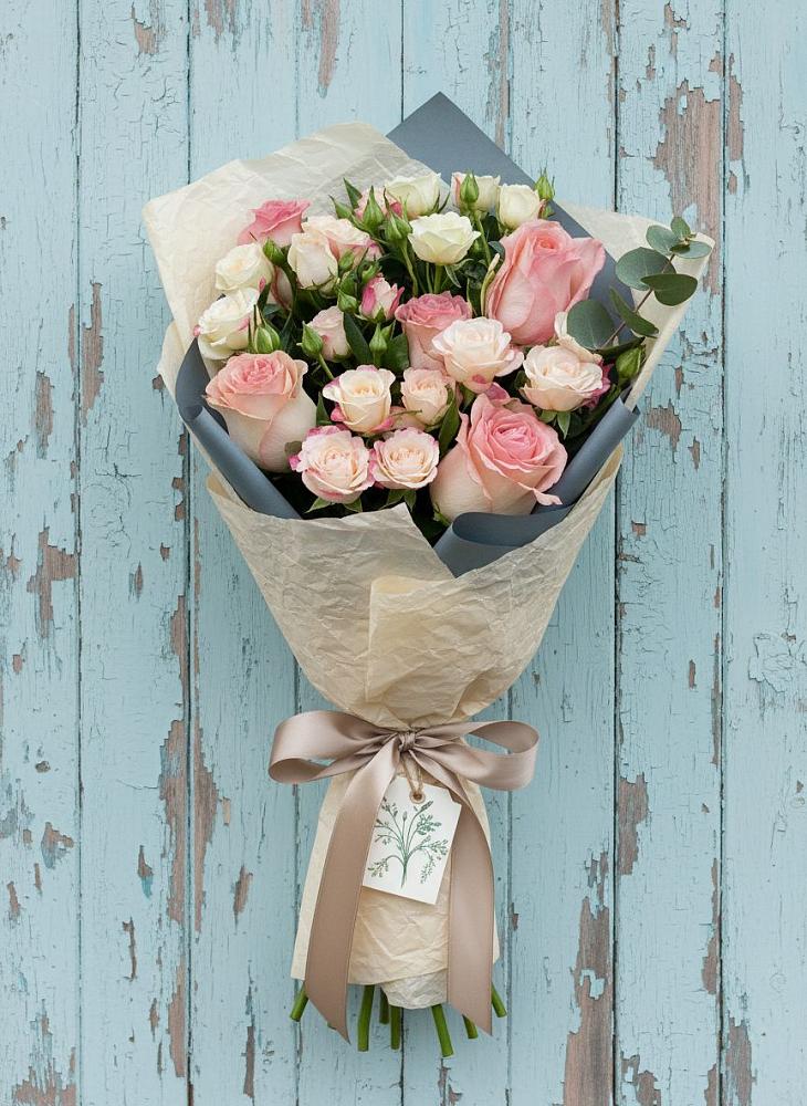 Букет цветов из: Розы в Попово-Лежачах