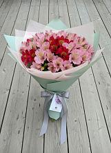 Букет цветов из:  Альстромерии в Попово-Лежачах