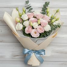 Букет цветов из:  Лизиантусы в Попово-Лежачах