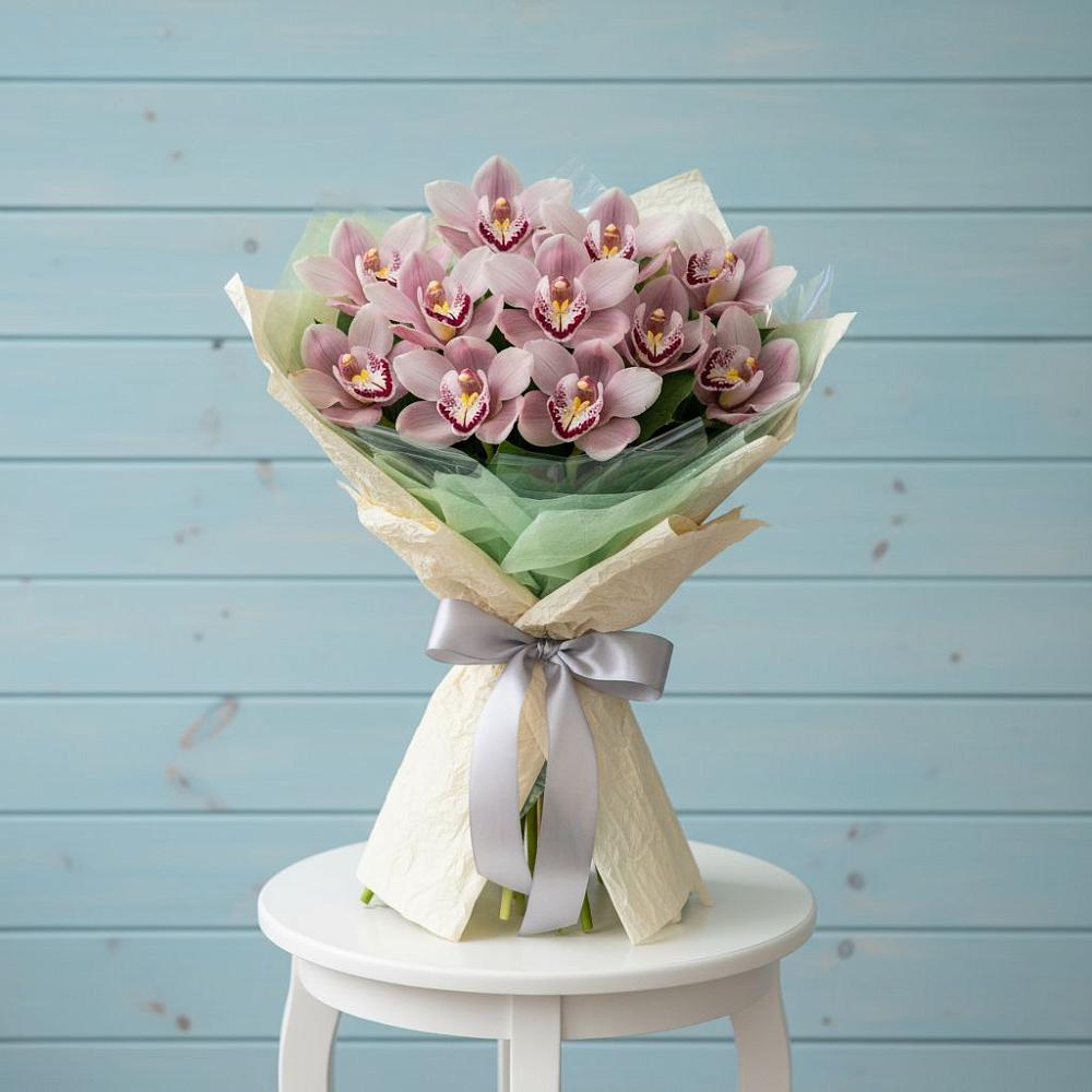 Букет цветов из: Орхидеи и Розы в Попово-Лежачах