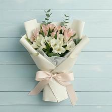 Букет цветов из:  Альстромерии в Попово-Лежачах
