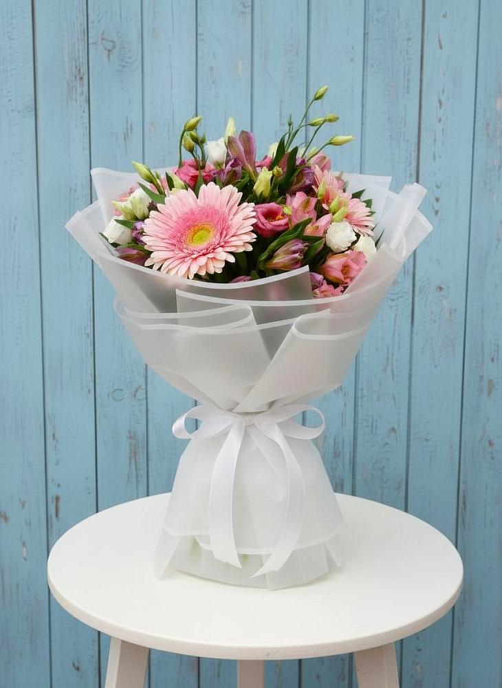 Букет цветов из: Герберы, Альстромерии и Лизиантусы в Попово-Лежачах