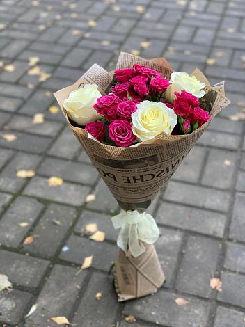 Букет цветов из: Розы в Попово-Лежачах