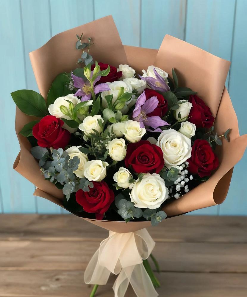 Букет цветов из: Розы и Альстромерии в Попово-Лежачах