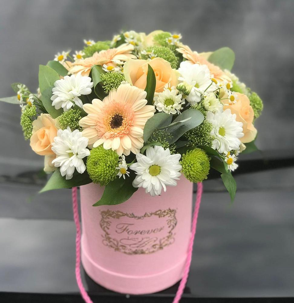 Цветочная композиция из Розы, Герберы и Хризантемы в шляпной коробке в Попово-Лежачах