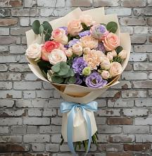 Букет цветов из:  Розы, Лизиантусы и Гвоздики #REPLACE_PRED# Попово-Лежачах